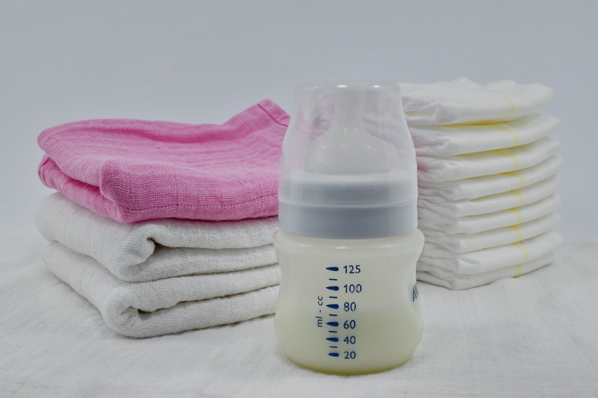 How Do You Warm A Baby Bottle?